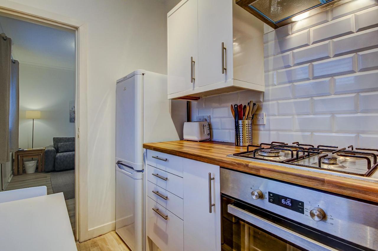 Garden Gate Upper Apartment Прествік Екстер'єр фото